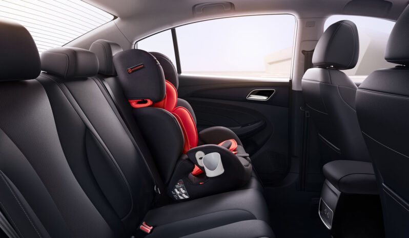 
								MG5 CVT COM – Diseño, tecnología y potencia en un solo auto completo									
